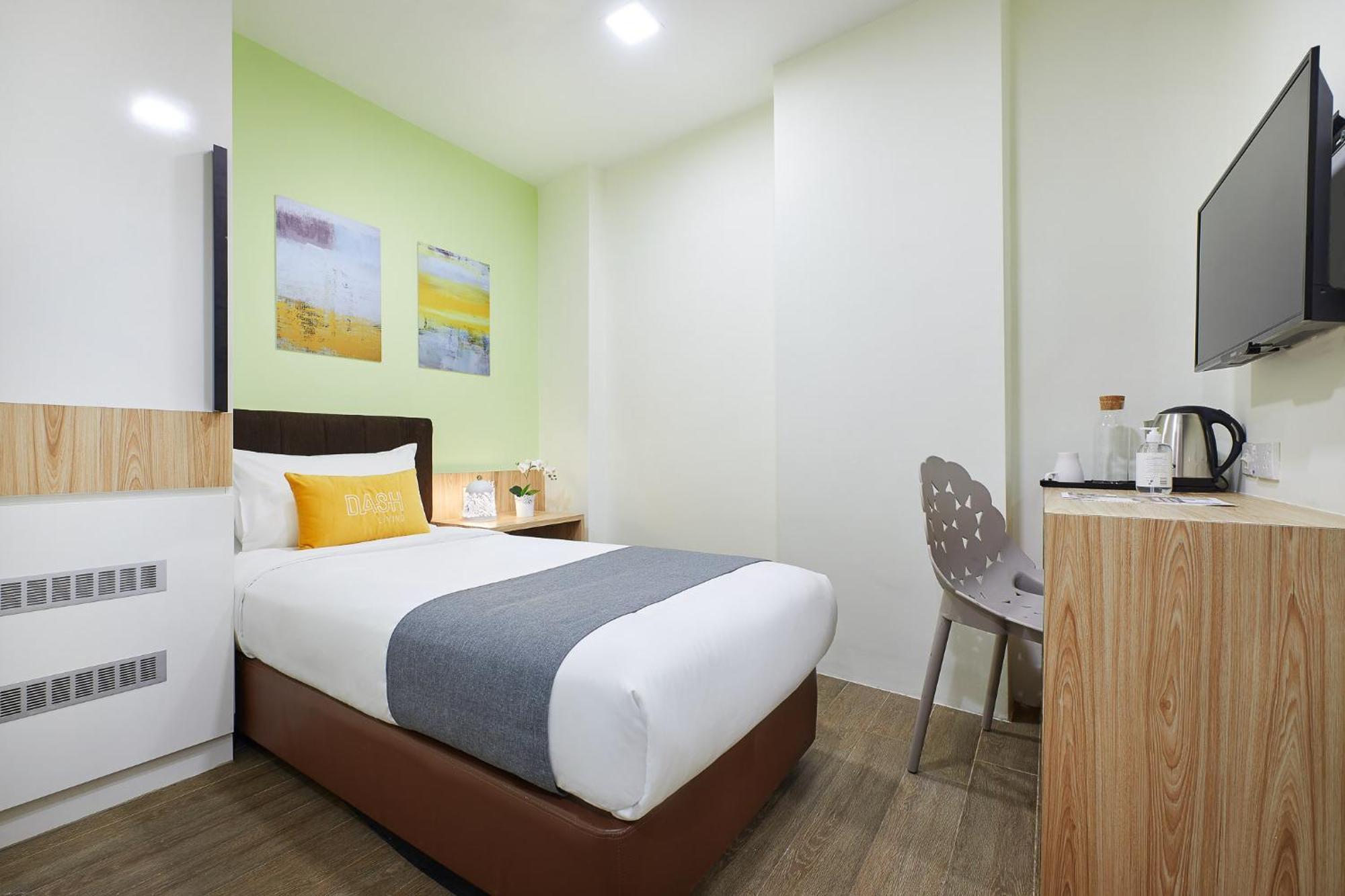 Dash Living On Mackenzie Khách sạn 3*